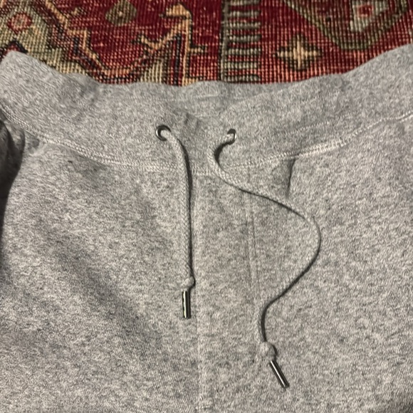 Uniqlo Jogger Pants - Picture 4 of 10